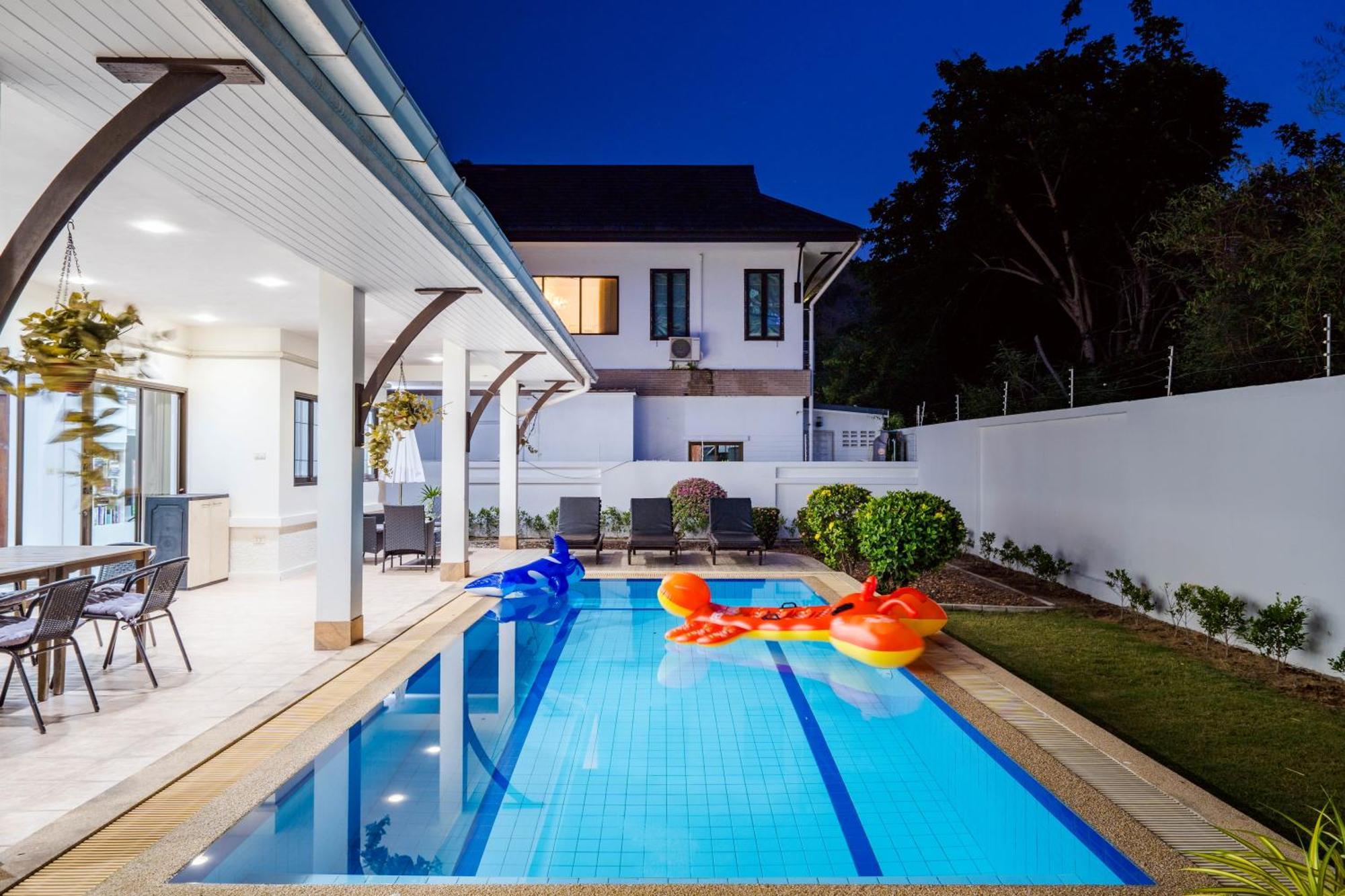 The Heights 1 Soi Village The Heights 1, Hin Lek Fai Subdistrict, District, Prachuap Khiri Khan 77110 Thailand
