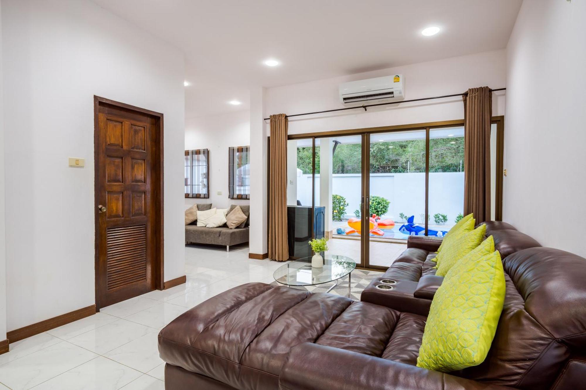 The Heights 1 Soi Village The Heights 1, Hin Lek Fai Subdistrict, District, Prachuap Khiri Khan 77110 Thailand Hua Hin