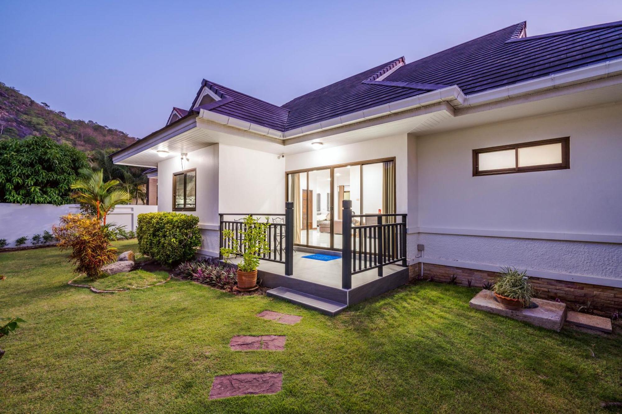 Holiday home The Heights 1 Soi Village The Heights 1, Hin Lek Fai Subdistrict, District, Prachuap Khiri Khan 77110 Thailand